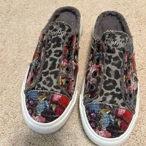 Never worn Blowfish Multicolor Patterned Slip-On Shoes